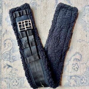 Smartpak Fleece Dressage Girth Size 30” EUC